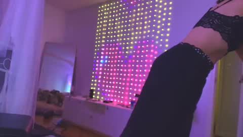 Snapshot of linuxgirlsudosu chatting on November 11, 7:30 am linuxgirlsudosu online show from November 11, 7:30 am