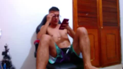 lion_grr online show from December 28, 2:33 am