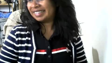 Snapshot of liora_selene chatting on June 29, 10:48 am liora online show from June 29, 10:48 am