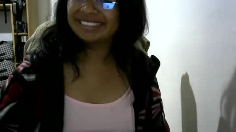 Snapshot of liora_selene chatting on July 2, 3:23 am liora online show from July 2, 3:23 am