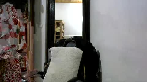 Snapshot of liora_selene chatting on July 16, 3:34 am liora online show from July 16, 3:34 am