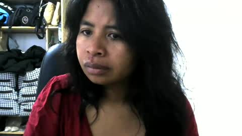 Snapshot of liora_selene chatting on July 29, 4:10 am liora online show from July 29, 4:10 am