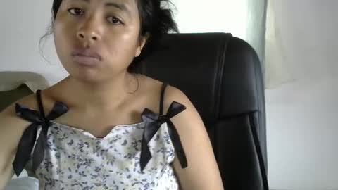 Snapshot of liora_selenex chatting on May 10, 4:28 am Liora selenex online show from May 10, 4:28 am