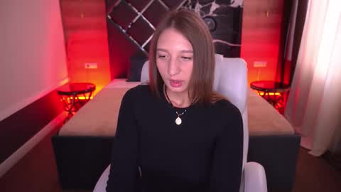 Lia online show from October 18, 1:12 pm