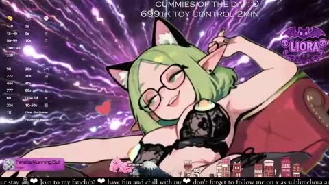 Snapshot of liorasublime chatting on May 23, 2:28 am im Liora uwu online show from May 23, 2:28 am