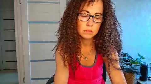 Liora Weiss online show from July 9, 11:25 am