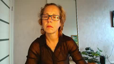 Liora Weiss online show from July 14, 12:22 pm