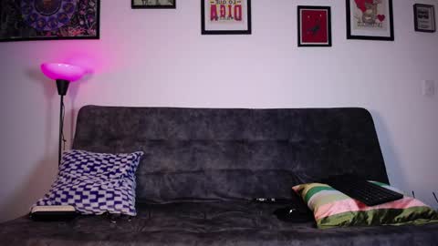 Snapshot of liorenvyx chatting on March 8, 3:10 am liorenvyx online show from March 8, 3:10 am