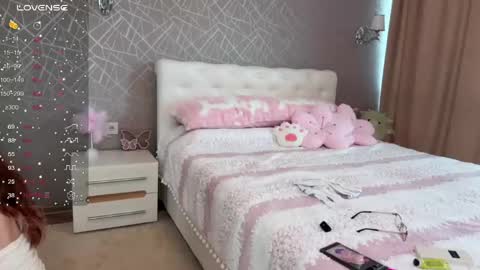 Snapshot of lioryprincess chatting on June 1, 9:22 am Liory online show from June 1, 9:22 am
