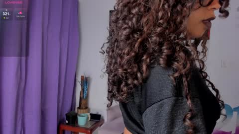 lips_sarasofia online show from January 31, 2:58 am