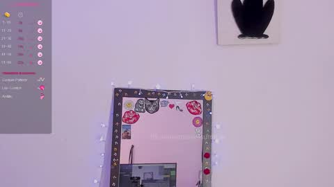 lips_sarasofia online show from September 16, 2:45 am