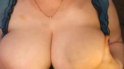 LIpsAddiction online show from May 18, 1:28 pm