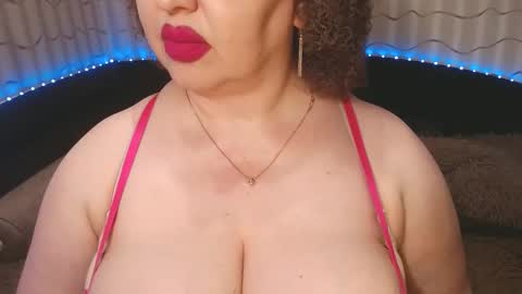 LIpsAddiction online show from June 3, 11:43 pm