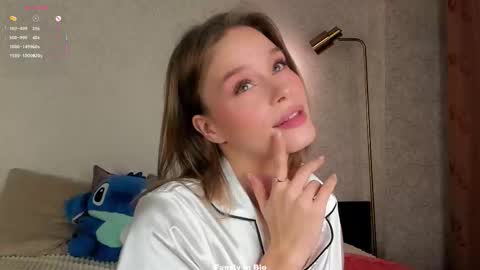 Lina online show from November 10, 1:26 am