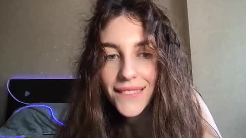 lipsylolly online show from February 20, 9:32 am