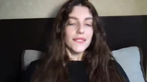 lipsylolly online show from February 25, 8:57 am