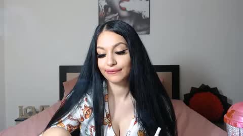 Snapshot of lisa104739 chatting on December 2, 12:41 am Lisa online show from December 2, 12:41 am