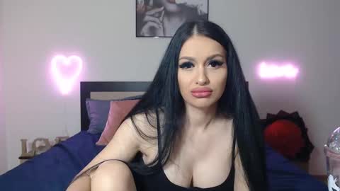 Snapshot of lisa104739 chatting on January 14, 8:59 pm Lisa online show from January 14, 8:59 pm