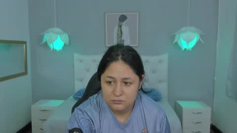 Lisa online show from November 17, 12:00 pm