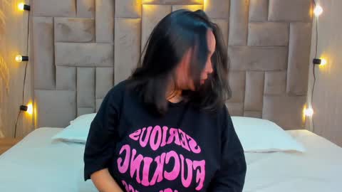 Snapshot of lisa_baker1 chatting on January 10, 2:57 am Lisa Baker online show from January 10, 2:57 am