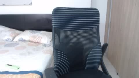 Snapshot of lisa_g07 chatting on February 3, 2:24 pm Lisa Santos online show from February 3, 2:24 pm