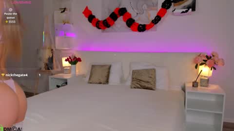 Lisa online show from October 26, 1:22 am