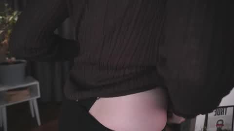 Elisabeth or Lisa online show from October 24, 8:38 pm