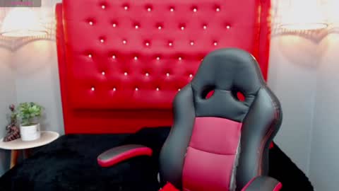 Lisa online show from December 29, 3:33 am