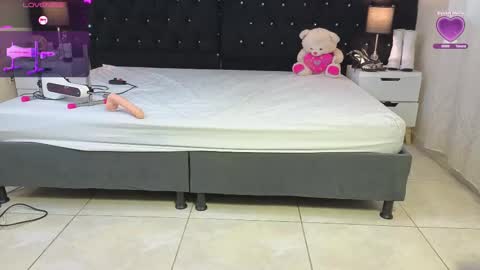 lisa_sweetas online show from January 14, 7:41 pm