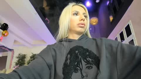 onlyfans-lisaakira instagram-lisaakira9  twitter-lisaakira4 online show from December 1, 6:51 am