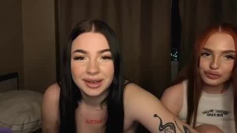 Lisa and Den online show from November 24, 4:40 pm