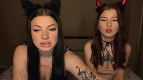 Lisa and Den online show from December 14, 2:00 pm