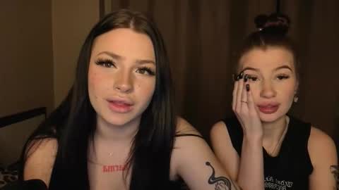 Lisa and Den online show from December 21, 3:19 pm