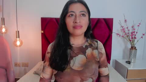 LisaHadwiin online show from December 11, 6:31 pm