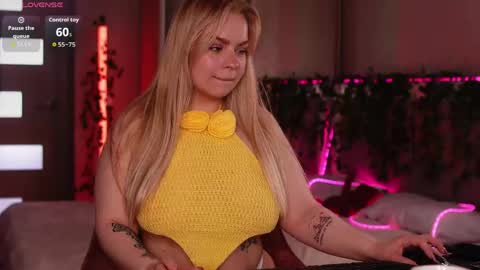 Lisa online show from May 7, 7:58 am