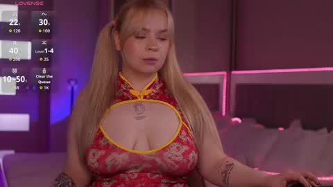 Lisa online show from May 24, 7:24 am