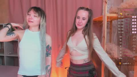 Hello our names are Kate and Alice this is our first day here. online show from December 3, 3:20 am