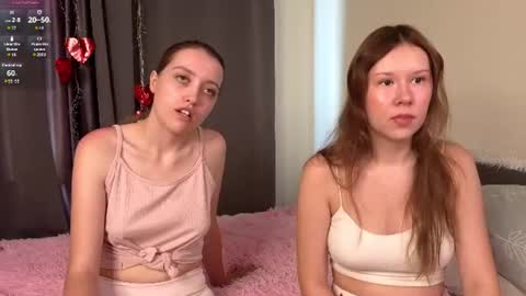 Snapshot of lisanelsona chatting on July 8, 1:10 am Hello our names are Kate and Alice this is our first day here. online show from July 8, 1:10 am
