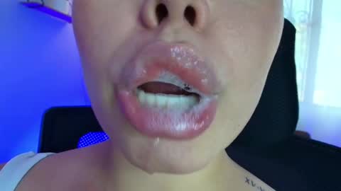 Lisbet online show from January 27, 10:06 pm