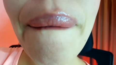 Snapshot of lisbet_21x chatting on July 11, 3:48 pm Lisbet online show from July 11, 3:48 pm