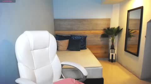 Liseth Fox online show from January 4, 1:42 am