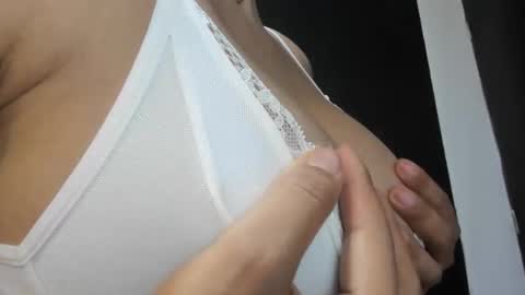 Andrea and Charlotte online show from February 19, 12:39 am