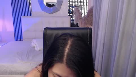 Andrea online show from May 2, 3:44 am