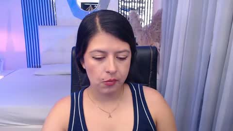 Snapshot of liss_black chatting on May 6, 3:46 am Andrea online show from May 6, 3:46 am