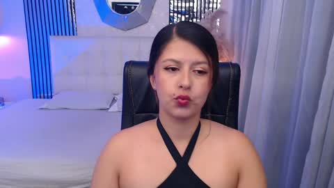 Snapshot of liss_black chatting on May 21, 4:08 am Andrea online show from May 21, 4:08 am