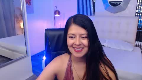 Snapshot of liss_black chatting on June 13, 4:32 am Andrea online show from June 13, 4:32 am