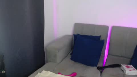  Liss  online show from January 17, 8:34 am