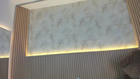 Snapshot of liss_reyes chatting on February 20, 12:05 pm Liss online show from February 20, 12:05 pm