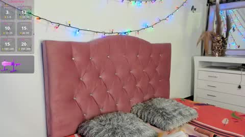 Lissa online show from December 20, 1:36 am