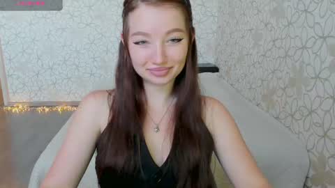 Snapshot of lissa_cristal_ chatting on June 26, 10:19 am lissa_cristal_ online show from June 26, 10:19 am